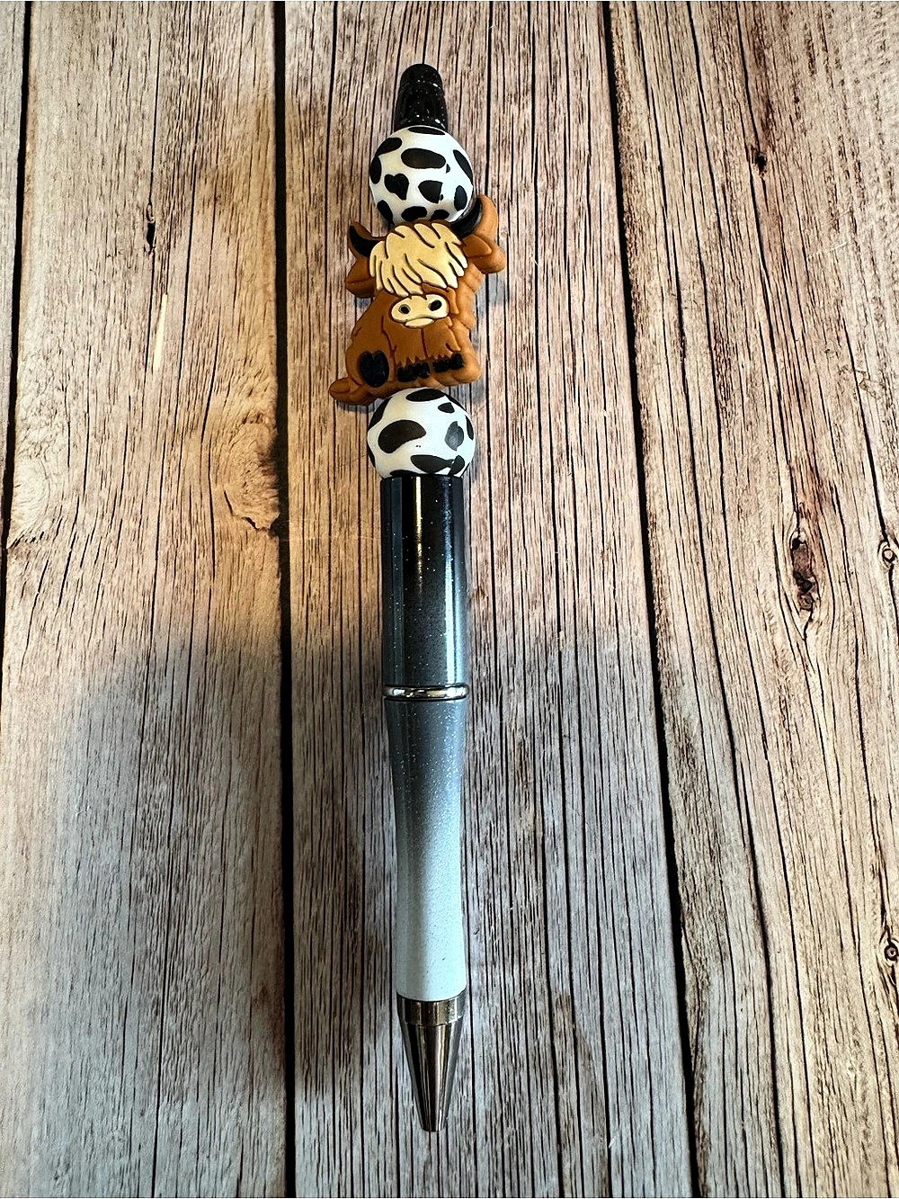 Highland Cow Beaded Pen
